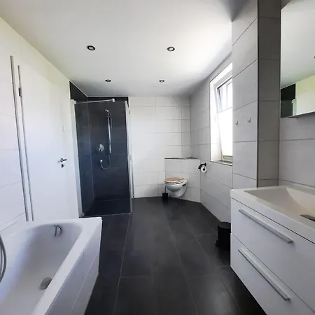 Daire Anker Graal-Mueritz